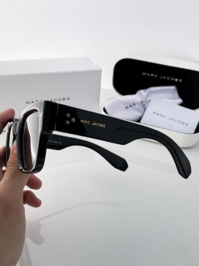 MARC JACOBS BLACK 11 26
